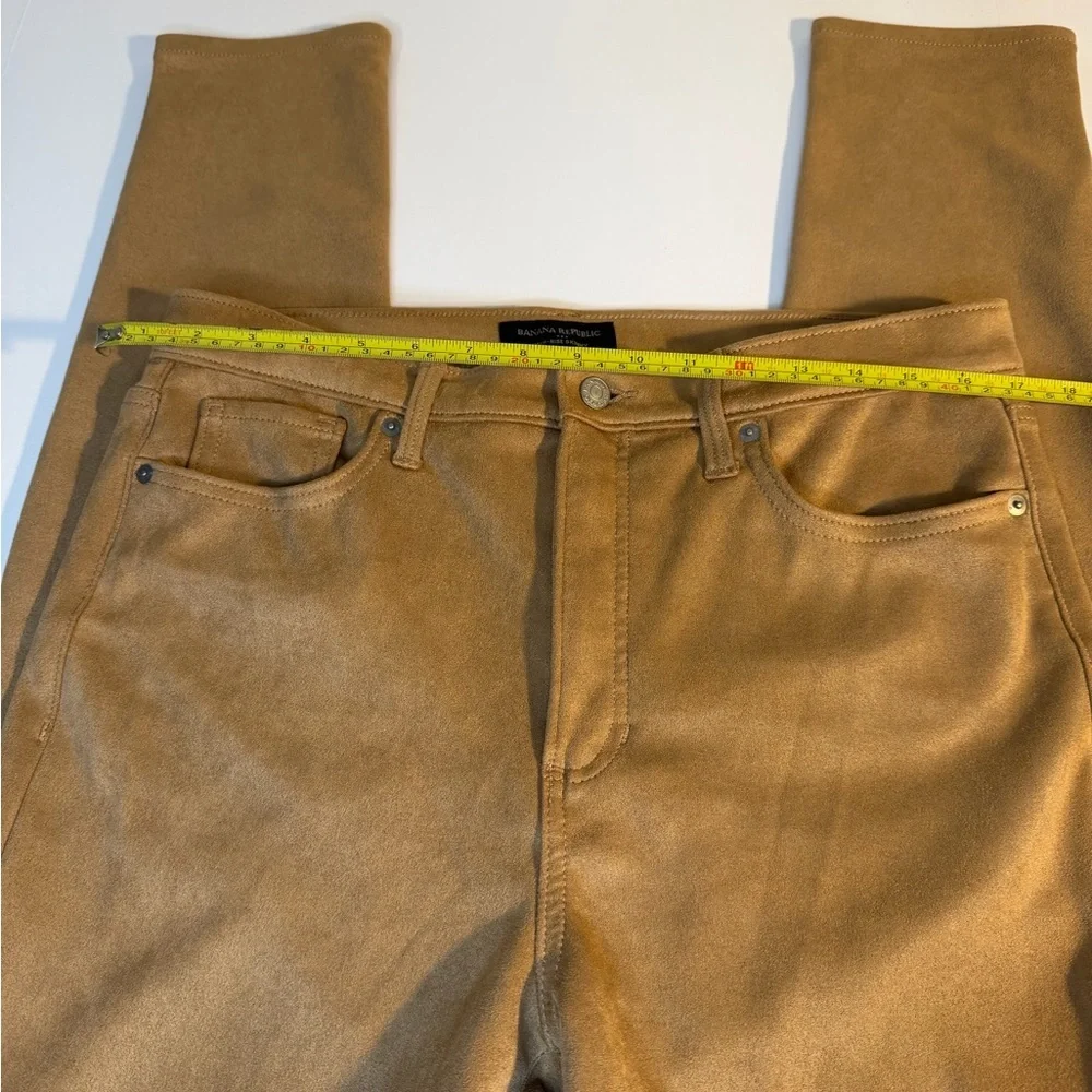 Banana Republic Womens Suede Like‎ Tan Pants Size 31/12 Tall Washwell High rise